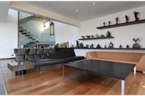 Вилла с 5 спальнями в Лимассол, Кипр №37905 5