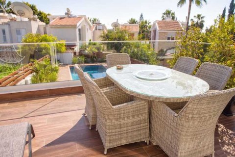 4 bedrooms House in Parekklisia, Cyprus No. 31223 8