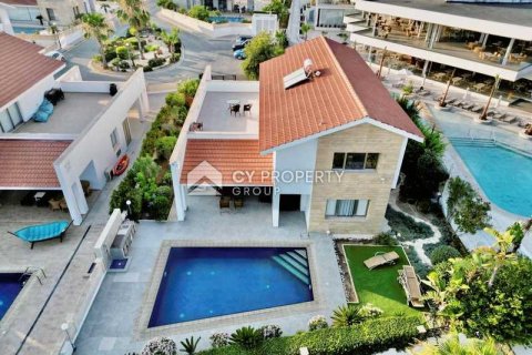 4 dormitorios House en Larnaca, Cyprus No. 31954 3