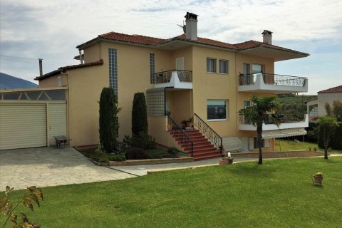 6 bedrooms House in Thermi, Greece No. 57870 2