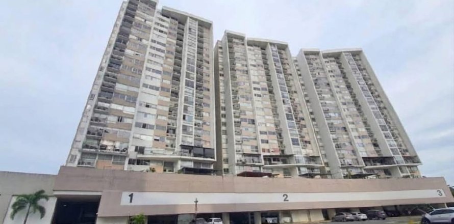 2 dormitorios Apartment en Panamá, Panama No. 128754