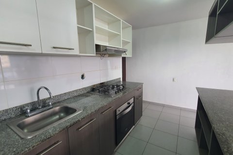 2 dormitorios Apartment en Panamá, Panama No. 128754 9