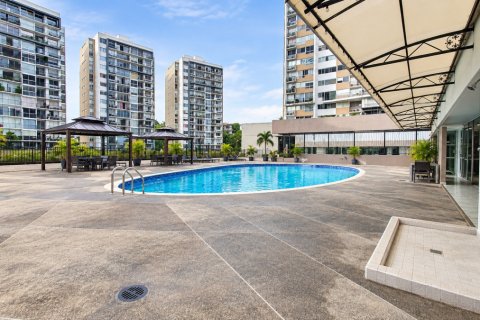 2 dormitorios Apartment en Panamá, Panama No. 128754 6