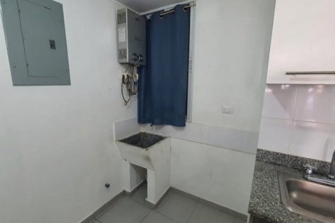 2 dormitorios Apartment en Panamá, Panama No. 128754 10