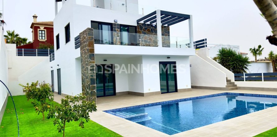 3 bedrooms Villa in Rojales, Spain No. 25931