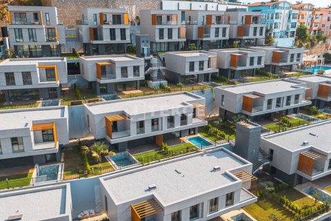 3 bedrooms Villa in Alanya, Turkey No. 11650 1