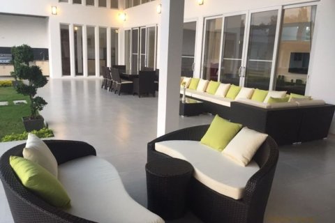 5 bedrooms House in Chiang Mai, Thailand No. 2549 6