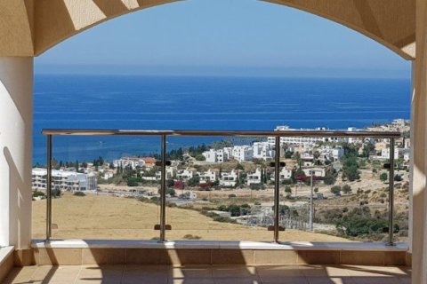 6 bedrooms Villa in Paphos, Cyprus No. 106102 6