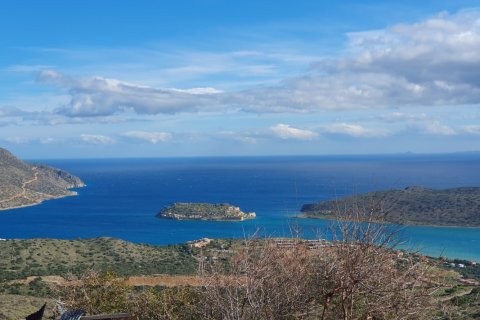 40085m² Land à Agios Nikolaos, Greece No. 55710 1