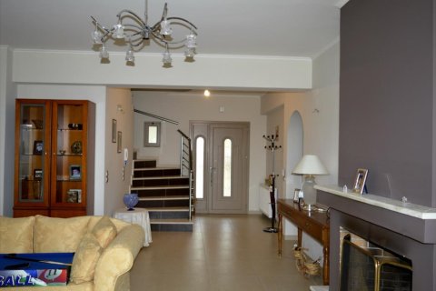 4 bedrooms House in Evrostina, Greece No. 58708 2