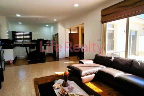 3 chambres House à Monagroulli, Cyprus No. 100579 9