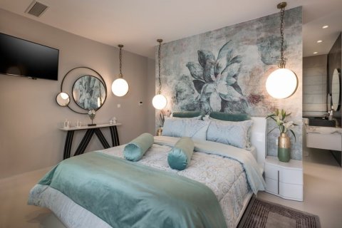 3 bedrooms Villa in Crete, Greece No. 52356 6