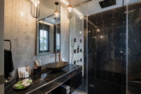 3 bedrooms Villa in Crete, Greece No. 52356 9