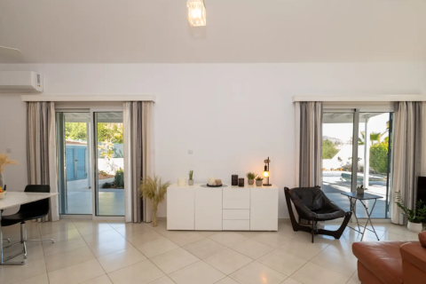 3 bedrooms House in Pyrgos, Cyprus No. 78365 7