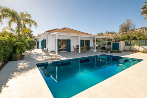 3 bedrooms House in Pyrgos, Cyprus No. 78365 1