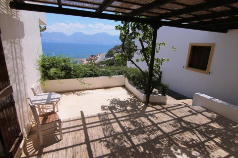 Отель, гостиница с 37 комнатами в Айос-Николаос, Греция №59622 13