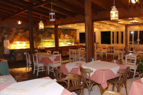 Отель, гостиница с 37 комнатами в Айос-Николаос, Греция №59622 23