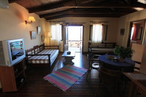 Отель, гостиница с 37 комнатами в Айос-Николаос, Греция №59622 26