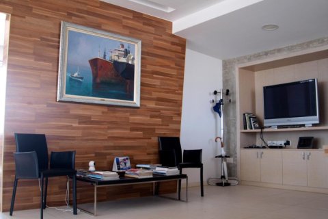 1530m² Commercial property in Limassol, Cyprus No. 106398 5