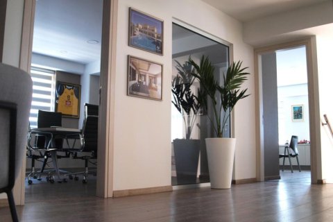1530m² Commercial property in Limassol, Cyprus No. 106398 4