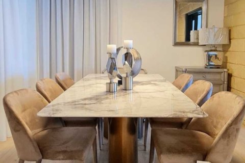 3 bedrooms Villa in Nicosia, Cyprus No. 78006 10