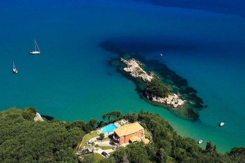 5 bedrooms Villa in Corfu, Greece No. 59115