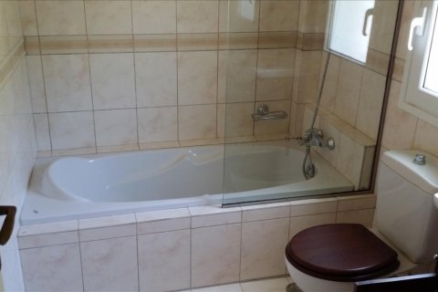 4 bedrooms Villa in Corfu, Greece No. 60333 10