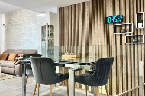 3 chambres Penthouse à Long Dinh, Vietnam No. 83796 2