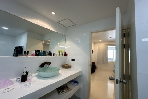 2 bedrooms Apartment in Karon, Thailand No. 97157 5