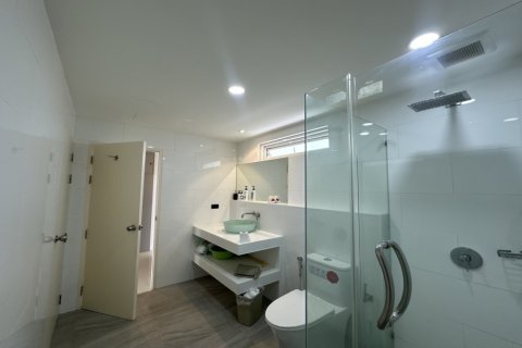 2 bedrooms Apartment in Karon, Thailand No. 97157 13