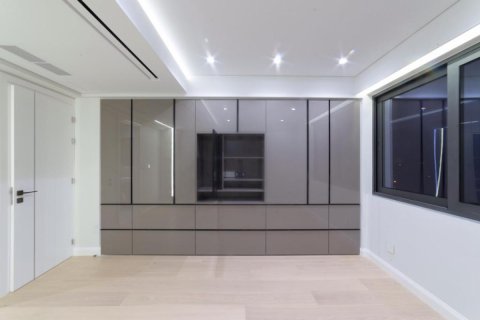 Квартира с 3 спальнями в Лимассол, Кипр №106289 7