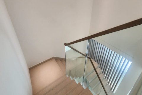 2 bedrooms Townhouse in Thach Than, Vietnam No. 95572 4