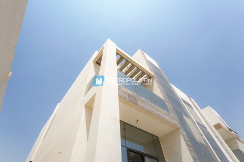8 dormitorios Villa en Al Shamkha, UAE No. 117319