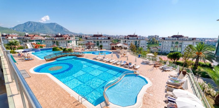 6 rooms Apartment in Cikcilli, Turkey No. 21795