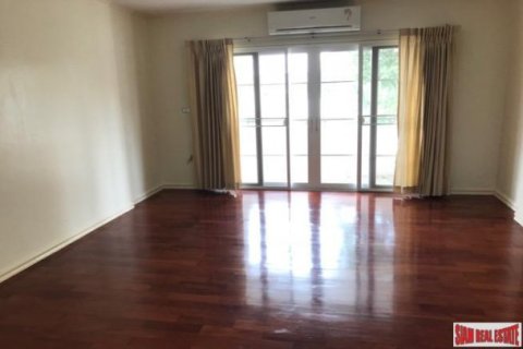 5 bedrooms House in Bangkok, Thailand No. 96847 20