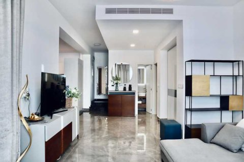 4 bedrooms Villa in Germasogeia, Cyprus No. 62496 5