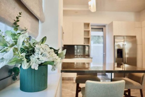 4 bedrooms Villa in Germasogeia, Cyprus No. 62496 8