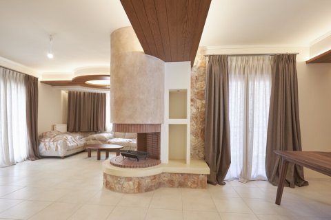 4 bedrooms Maisonette in Thermi, Greece No. 107874 4