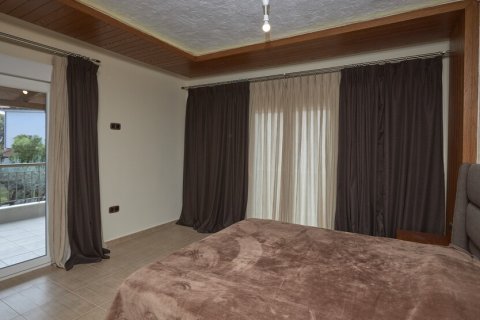 4 bedrooms Maisonette in Thermi, Greece No. 107874 11