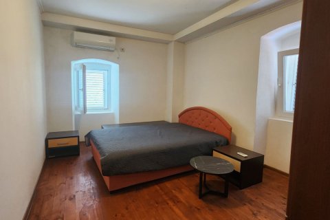 4 bedrooms House in Herceg Novi, Montenegro No. 104656 17