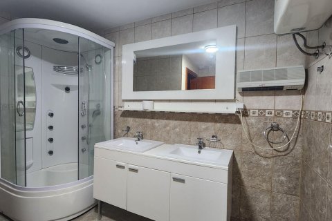 4 bedrooms House in Herceg Novi, Montenegro No. 104656 18