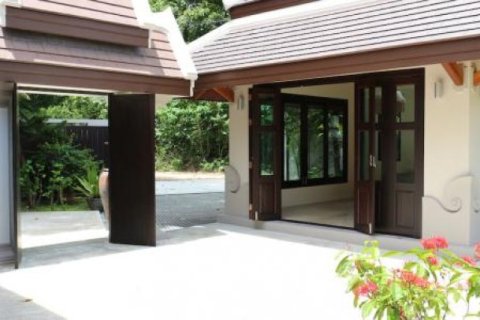 3 bedrooms Villa in Surat Thani, Thailand No. 95928 4