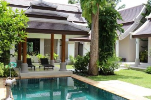 3 bedrooms Villa in Surat Thani, Thailand No. 95928 1
