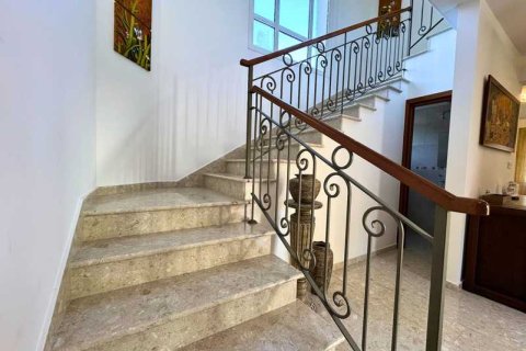 3 bedrooms Villa in Agios Tychonas, Cyprus No. 78330 11