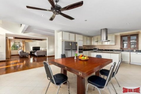 7 bedrooms Villa in Patong, Thailand No. 96288 27