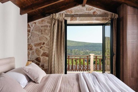 4 bedrooms House in Zakynthos, Greece No. 24721 17