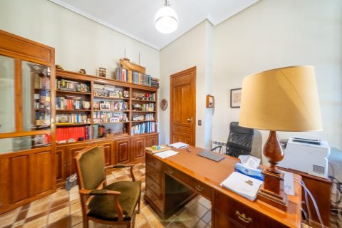 7 bedrooms Properties in Tan Thanh, Vietnam No. 83835 21