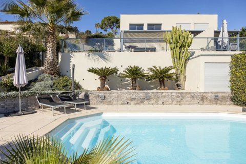 4 dormitorios Apartment en La Colle-sur-Loup, France No. 80622 7