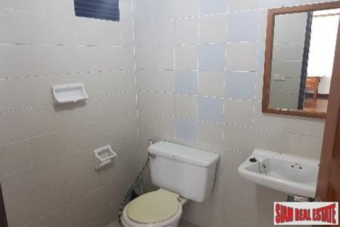 2 bedrooms Apartment in Bangkok, Thailand No. 95791 11