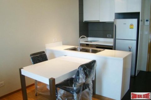 1 bedroom Apartment in Bangkok, Thailand No. 95952 11